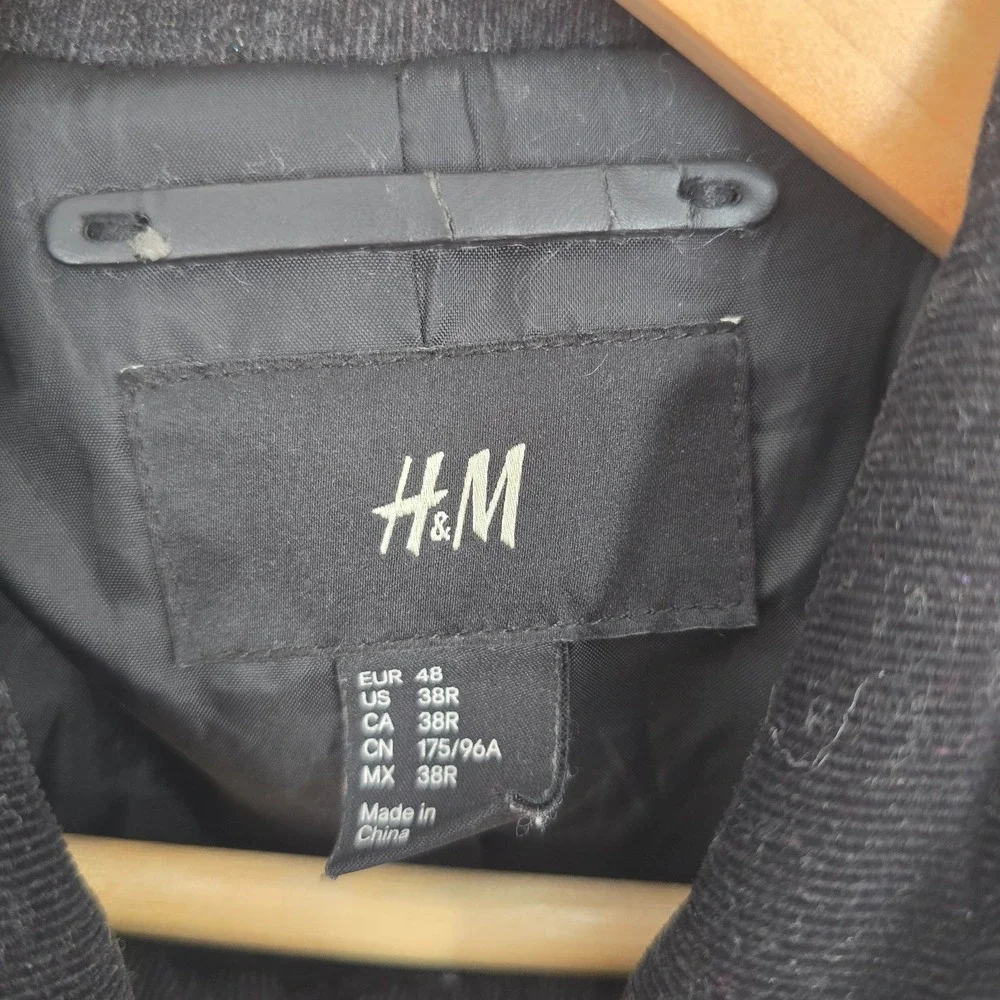 H&M Gray Pockets Recycled Wool Heavy Coat Jacket Button Zipper Pockets‎ Mens 38R